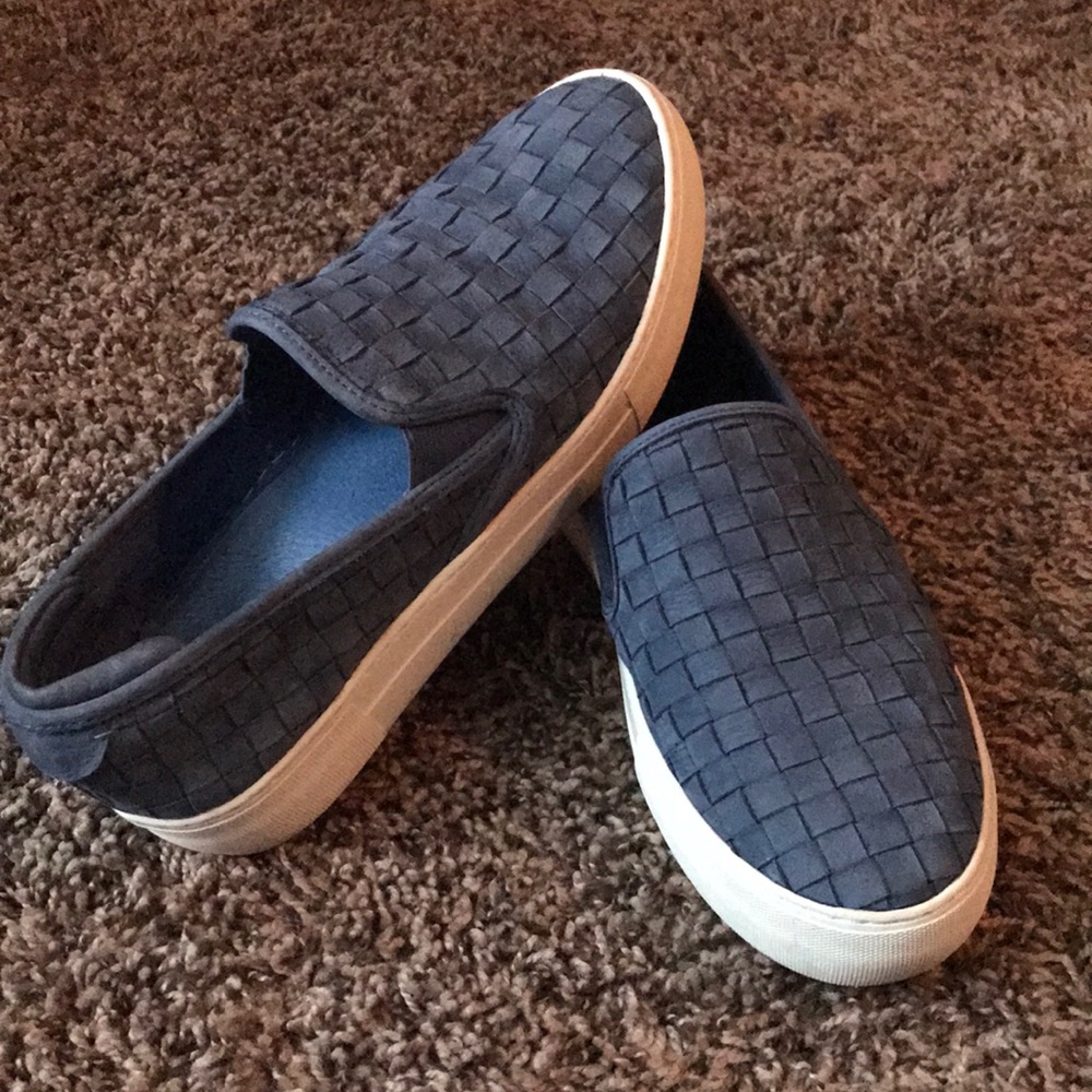J slide slip on sneakers